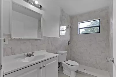 11239 SW 5th Ter #MAIN, Sweetwater, FL 33174 - Photo 7