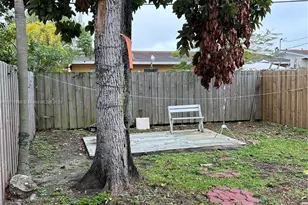 11239 SW 5th Terrace, Sweetwater, FL 33174 - Photo 11