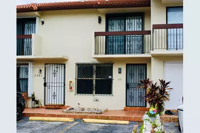 2079 W 54th Ter #29, Hialeah, FL 33016 - Photo 43