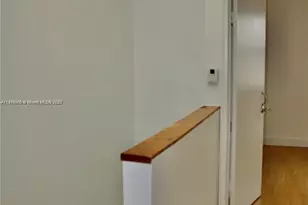 2079 W 54th Terrace, Hialeah, FL 33016 - Photo 29