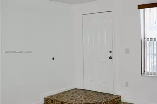 2079 W 54th Terrace, Hialeah, FL 33016 - Photo 21