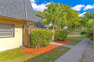 14289 SW 94th Cir Ln, Miami, FL 33186 - Photo 25