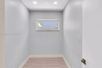 6244 Miramar Pw, Miramar, FL 33023 - Photo 23