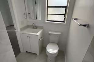 5782 W 26th Ave, Hialeah, FL 33016 - Photo 5