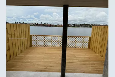 5782 W 26th Ave #110, Hialeah, FL 33016 - Photo 21