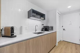 601 NE 1st Ave, Miami, FL 33132 - Photo 7