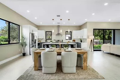 12061 NW 26th St, Plantation, FL 33323 - Photo 9