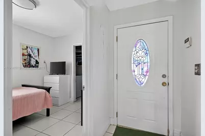 19537 NW 50th Ct, Miami Gardens, FL 33055 - Photo 5