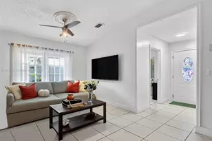 19537 NW 50th Ct, Miami Gardens, FL 33055 - Photo 7