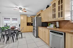 19537 NW 50th Ct, Miami Gardens, FL 33055 - Photo 27