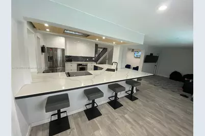 4297 NW 34th Ter, Lauderdale Lakes, FL 33309 - Photo 11