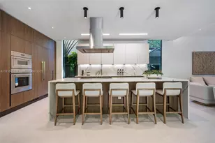 3670 Avocado Ave, Miami, FL 33133 - Photo 15