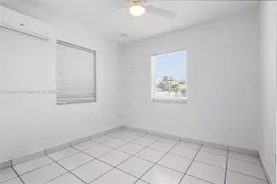911 E 32nd St, Hialeah, FL 33013 - Photo 15