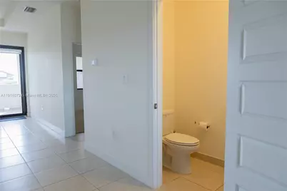 8039 NW 104th Ave #33, Doral, FL 33178 - Photo 13
