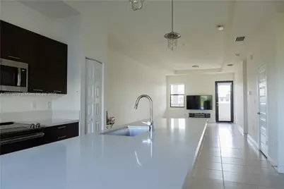 8039 NW 104th Ave #33, Doral, FL 33178 - Photo 15