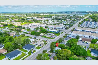 2736 NW 21st Ave, Oakland Park, FL 33311 - Photo 55