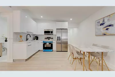 2736 NW 21st Ave, Oakland Park, FL 33311 - Photo 7