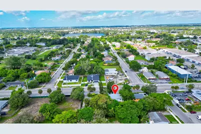 2736 NW 21st Ave, Oakland Park, FL 33311 - Photo 57