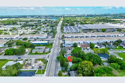 2736 NW 21st Ave, Oakland Park, FL 33311 - Photo 53