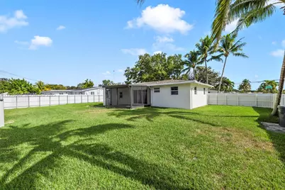 3150 SW 39th Ave, West Park, FL 33023 - Photo 29