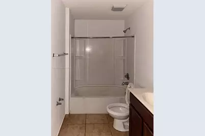 8899 NW 107th Ct #222, Doral, FL 33178 - Photo 9