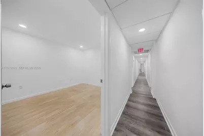 7550 W 2nd Ct, Hialeah, FL 33014 - Photo 25