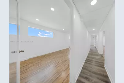 7550 W 2nd Ct, Hialeah, FL 33014 - Photo 17