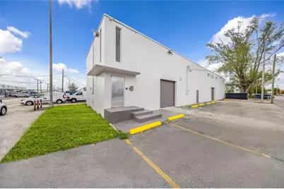 7550 W 2nd Ct, Hialeah, FL 33014 - Photo 1