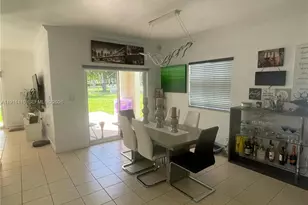3102 NE 3rd Dr, Homestead, FL 33033 - Photo 3