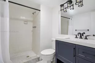 8941 S Hollybrook Blvd, Pembroke Pines, FL 33025 - Photo 17