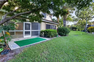 304 SW 120th Ave, Pembroke Pines, FL 33025 - Photo 21