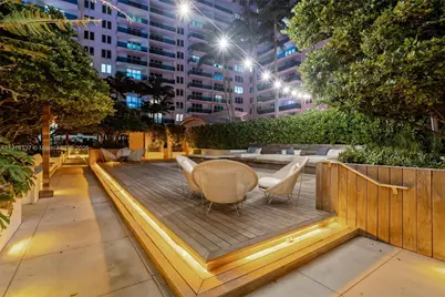 2301 Collins Ave #1432, Miami Beach, FL 33139 - Photo 11