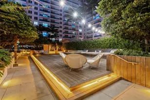 2301 Collins Ave, Miami Beach, FL 33139 - Photo 11