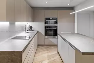2301 Collins Ave, Miami Beach, FL 33139 - Photo 39