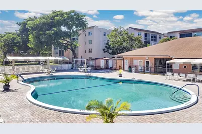 2801 Somerset Dr #411, Lauderdale Lakes, FL 33311 - Photo 11