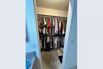 2811 NE 185th St, Aventura, FL 33180 - Photo 23