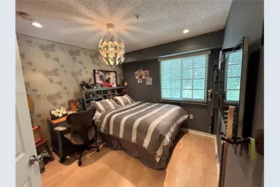 2811 NE 185th St, Aventura, FL 33180 - Photo 19