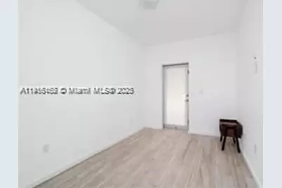 820 15th St #104, Miami Beach, FL 33139 - Photo 9