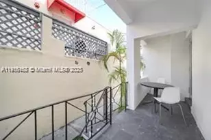 820 15th St, Miami Beach, FL 33139 - Photo 11