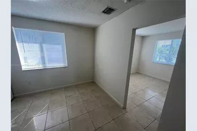 126 SW 21st Ave #2, Miami, FL 33135 - Photo 7