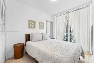 41 SE 5th St, Miami, FL 33131 - Photo 17