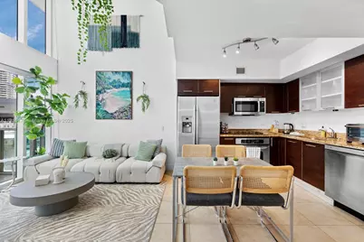 41 SE 5th St #510, Miami, FL 33131 - Photo 5