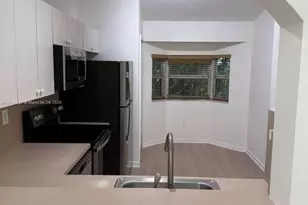 1300 SE 31st Ct, Homestead, FL 33035 - Photo 5