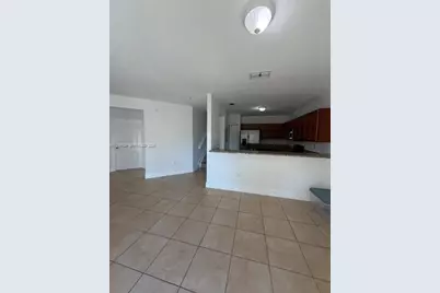 11601 NW 89th St #202, Doral, FL 33178 - Photo 5