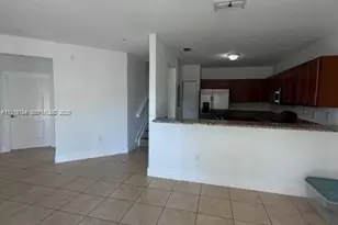 11601 NW 89th St, Doral, FL 33178 - Photo 5