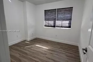 11601 NW 89th St, Doral, FL 33178 - Photo 23
