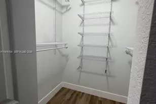 11601 NW 89th St, Doral, FL 33178 - Photo 25