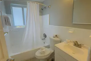 7710 Harding Ave, Miami Beach, FL 33141 - Photo 5