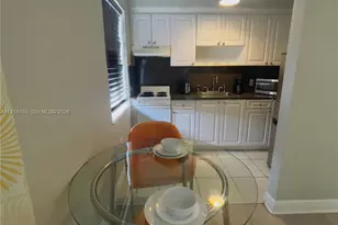 7710 Harding Ave, Miami Beach, FL 33141 - Photo 15