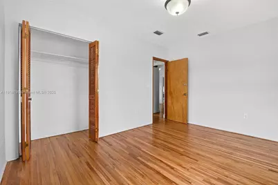 60 NW 62nd Ave, Miami, FL 33126 - Photo 11
